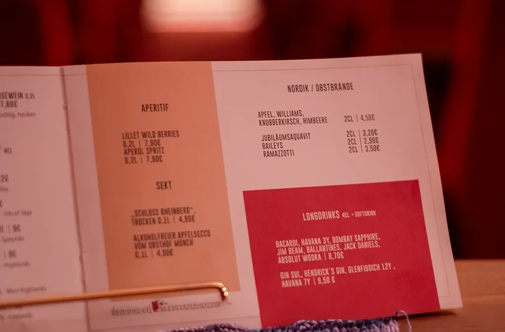 Strickkino mit „Der Salzpfad“