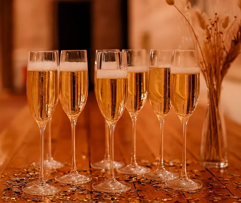 Silvester im Kino-Hotel: Filmklassiker & 3-Gang-Menü